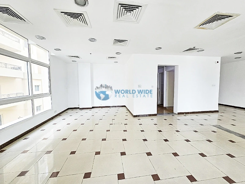 Bright & Spacious Office for Rent – 146 sqm 