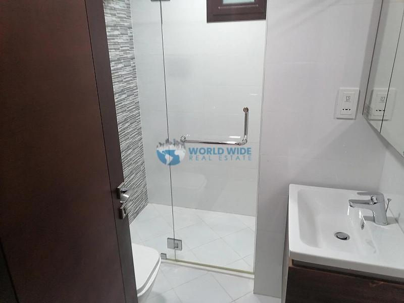 5 beds Villa for rent -Al Hilal-Gym and Pool