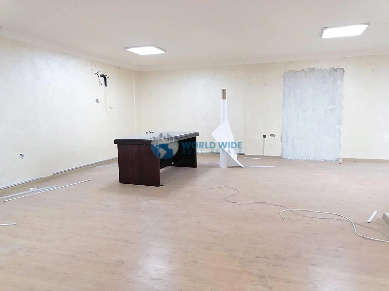 Lease a Shop with Mezzanine Floor - Old Al Ghanim