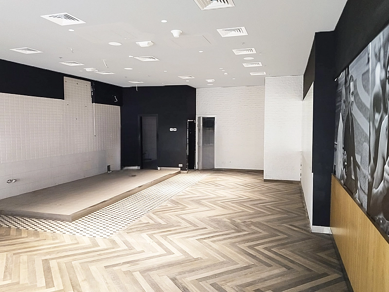 Spacious 187 Sqm Shop – Ideal for Restaurant or Café