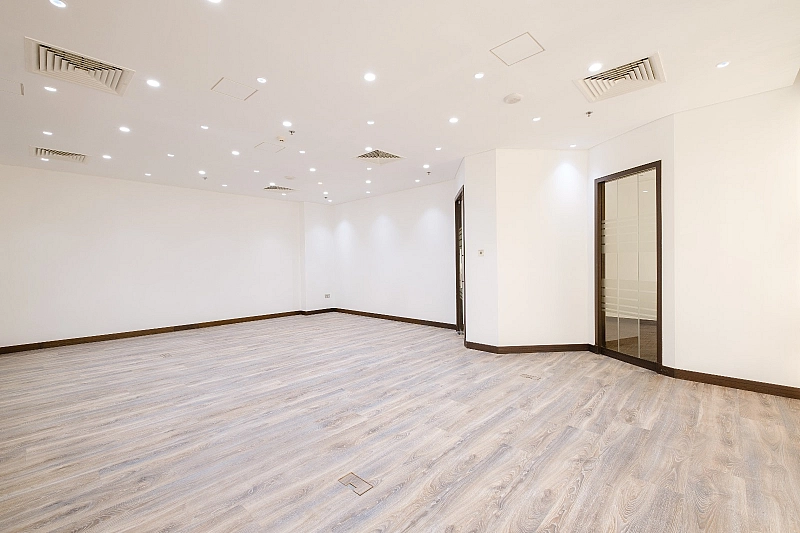Well-Located Business Space in Old Salata – National Museum