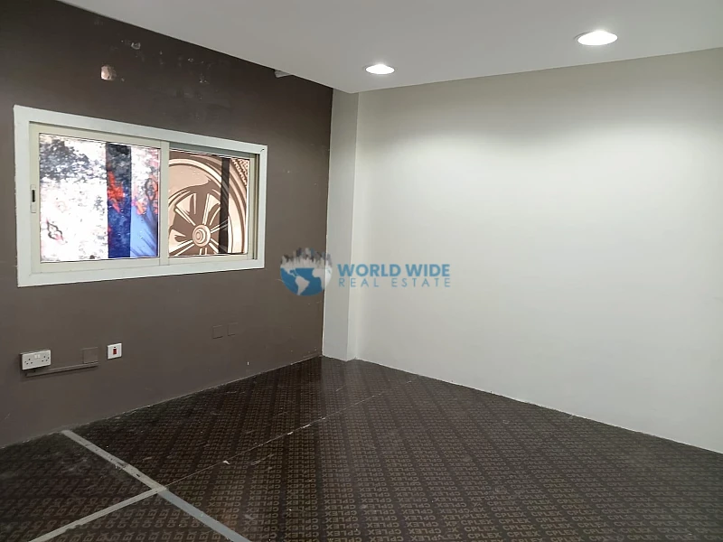 Prime Shops for Rent with Mezzanine - Bin Omran