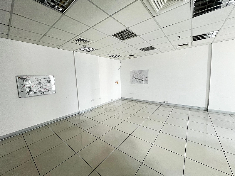 Fitted office space for rent in west bay