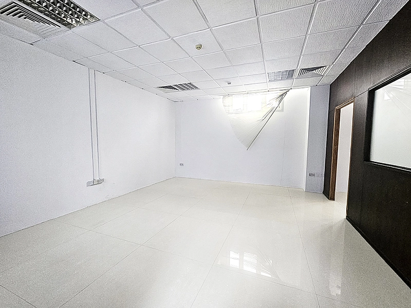  294 Sqm Semi-Fitted Office for Rent in C- ring road