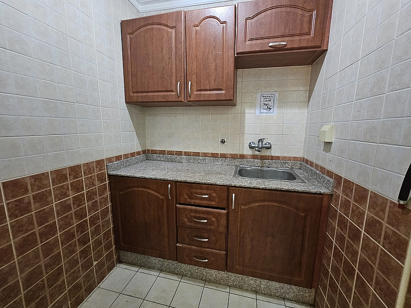  Ready To Move Office – Umm Ghuwailina- 72 Sqm