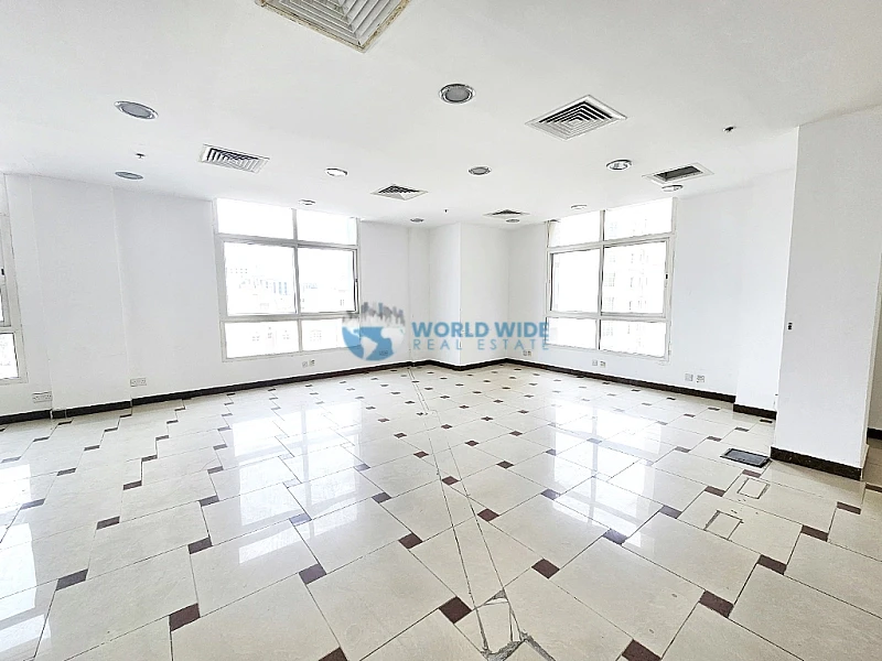 Bright & Spacious Office for Rent – 146 sqm 
