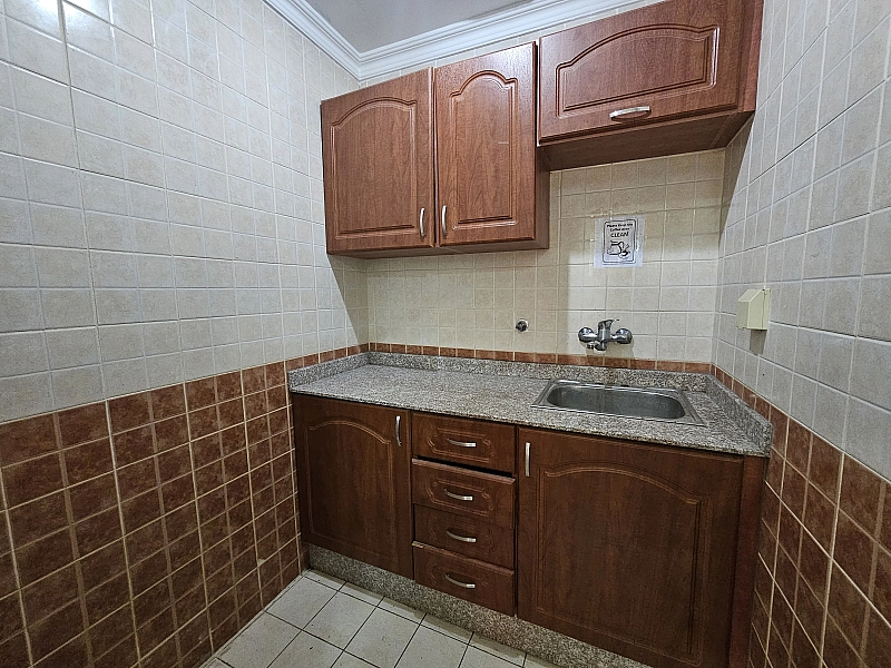  Ready To Move Office – Umm Ghuwailina- 72 Sqm