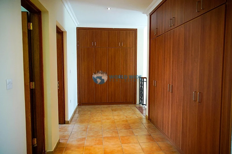 Semi Furnished 3 Bedroom Compound Villa