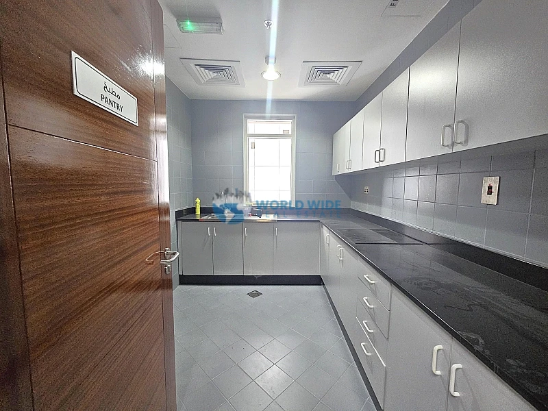 OFFICE SPACE FOR RENT IN OLD SALATA !!