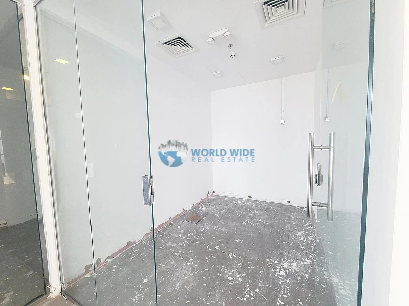 Office With Glass Partition - Lusail Marina