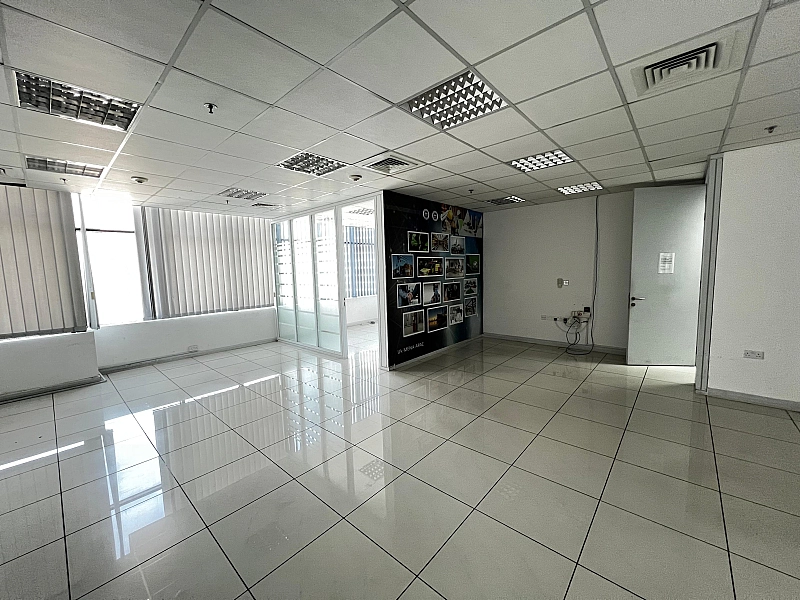 Fitted office space for rent in west bay