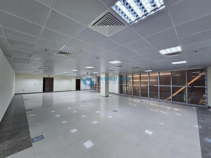 Premier Showroom Space in Prime Location