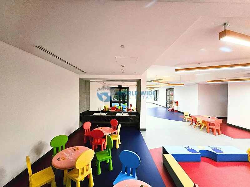 1 Bed Apartment For Rent In Porto Arabia - SF