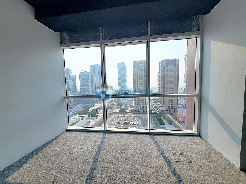 Fitted Sea View office For Rent In Lusail Marina