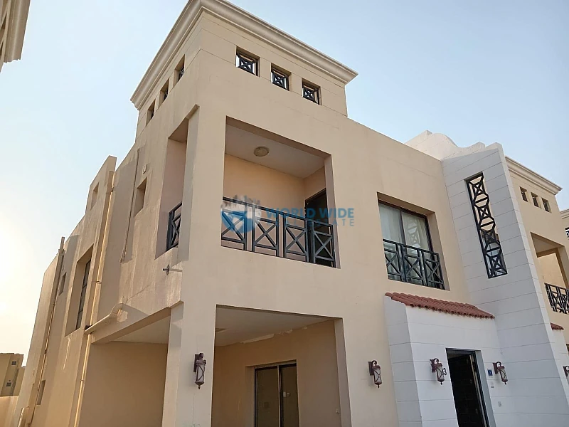 3 BHK Compound Villa For Rent - With Play area