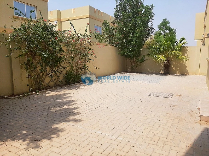 Semi Furnished 5 BHK Villa in Compound | Rayyan
