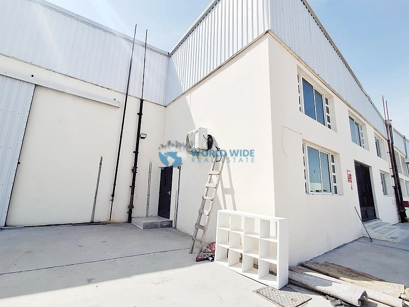 Warehouse for Rent in Birkat Al Awamer