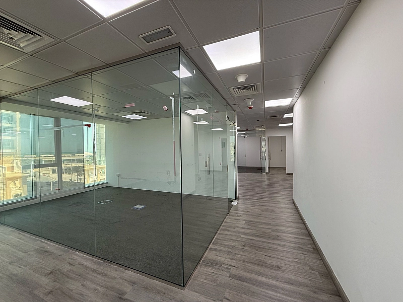  Fully Fitted Office for Rent – Lusail Marina