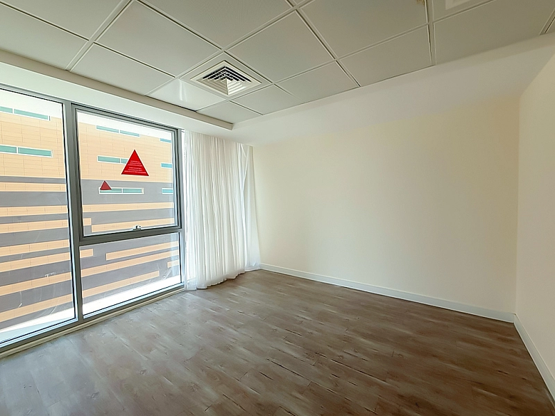 Prime 304 sqm Fully Fitted Office Space Available in Union Tower – Move-In Ready!