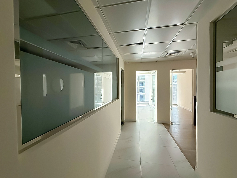 Prime 304 sqm Fully Fitted Office Space Available in Union Tower – Move-In Ready!