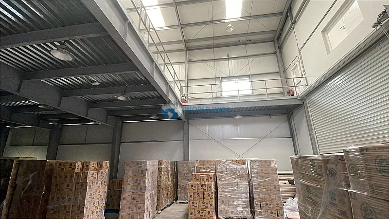 Industrial Warehouse for Sale