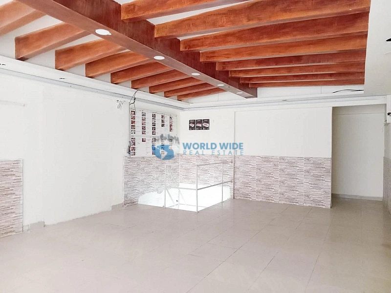 Versatile Commercial Space with Mezzanine For Rent