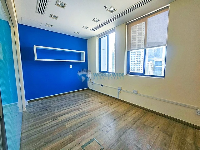 Premium Office Space for Rent in West Bay – Ideal for Your Growing Business