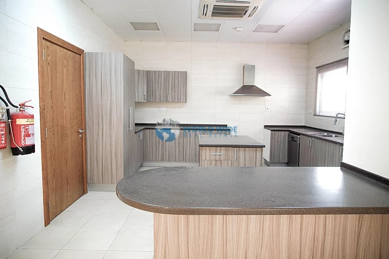 Spacious 4 BHK villa for Rent at Ain Khaled