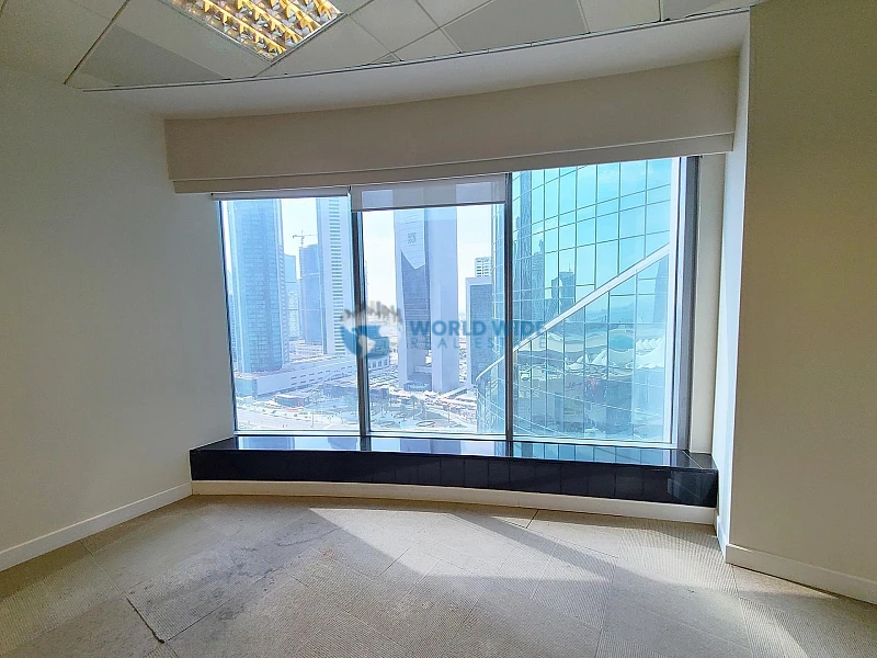 Fitted Spacious Full Office Floor - Bill Included