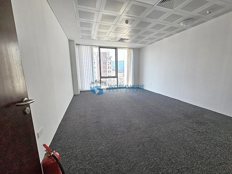 Modern Office Spaces for Rent in Mansoura, Doha