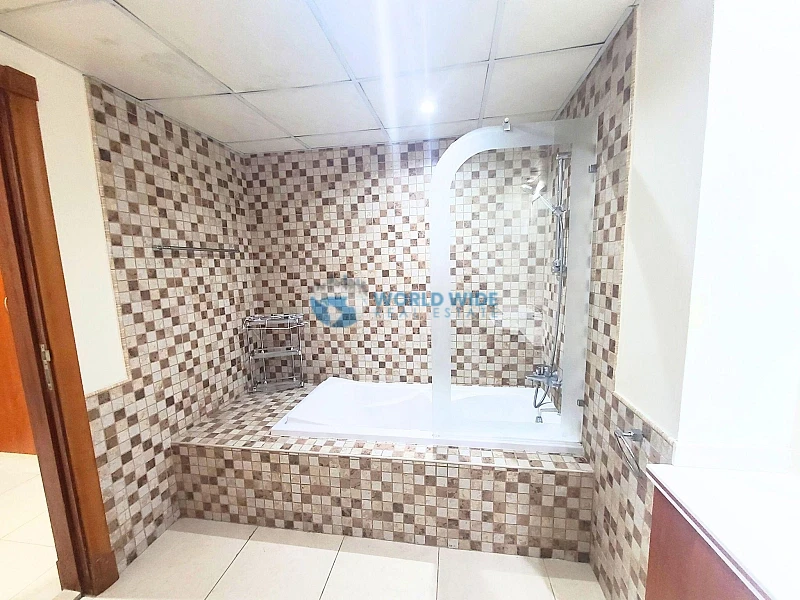 1 Bed Apartment For Rent In Porto Arabia - SF