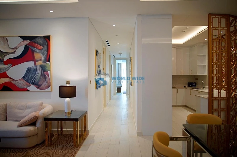 Spacious 2 Bedroom Apartment with Balconies