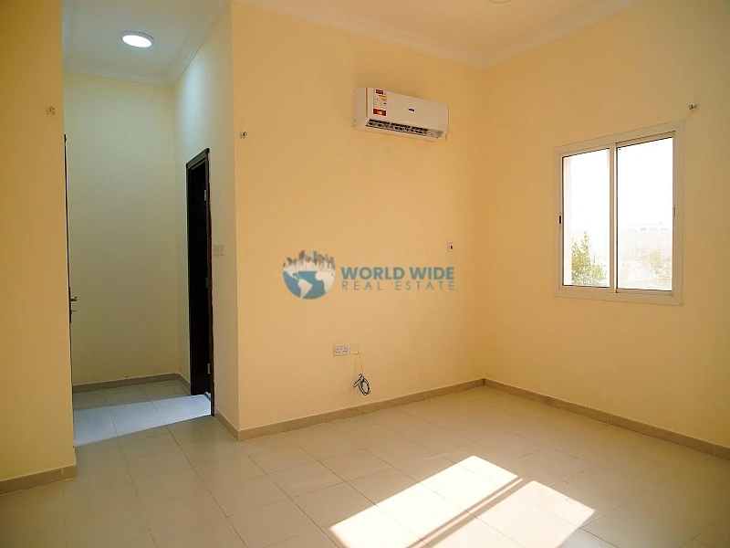 Spacious 5-Bedroom Villa for Rent in Al Waab 