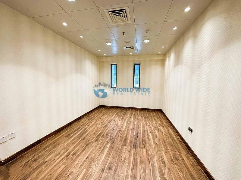 Stunning office for rent in Lusail | 100/SQM