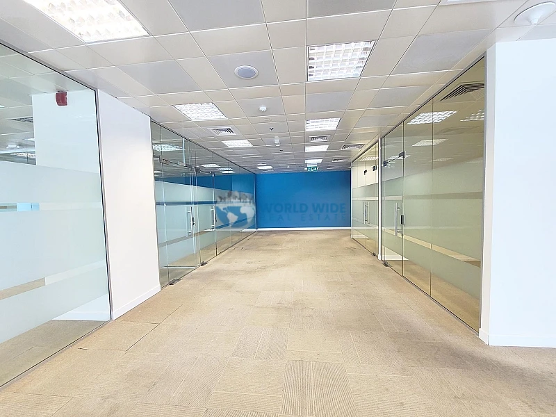 Fitted Spacious Full Office Floor - Bill Included