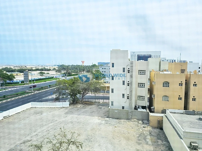 Bright & Spacious Office for Rent – 146 sqm 