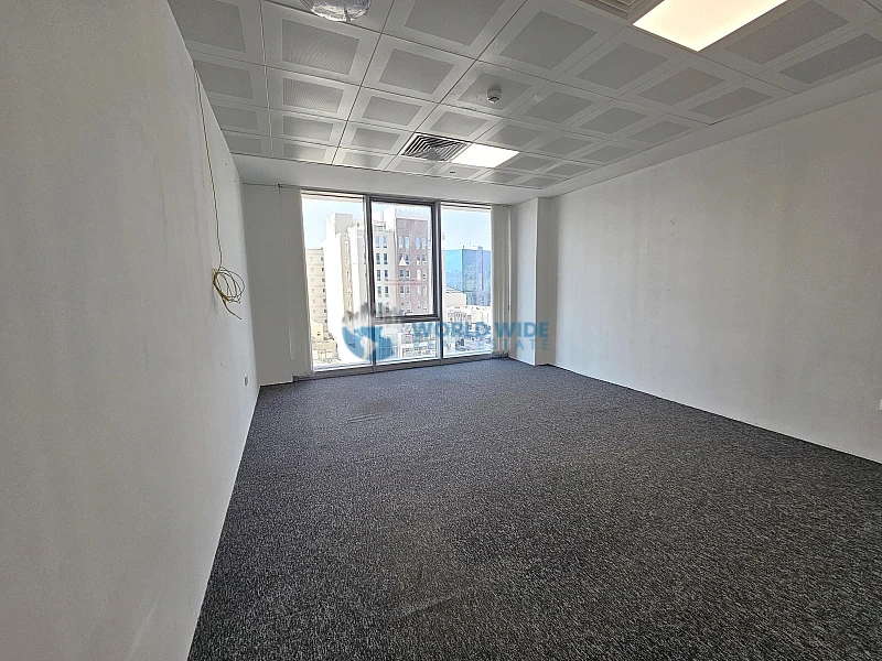 Modern Office Spaces for Rent in Mansoura, Doha