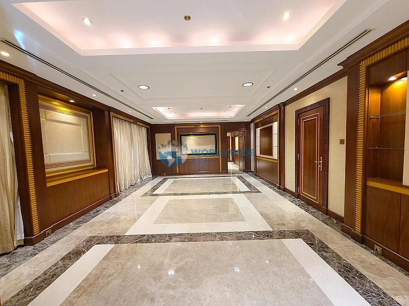 The Most Exclusive & Luxury Office In Qatar