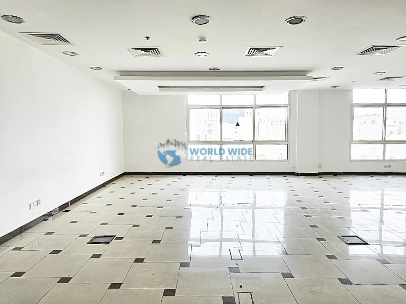 Bright & Spacious Office for Rent – 146 sqm 