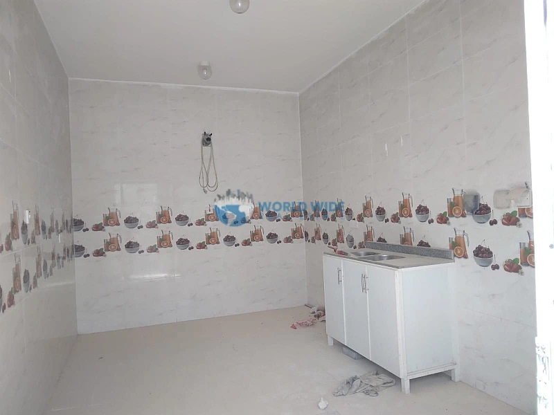 Brand New 750 SQM Foodstore Warehouse with Mezzanine