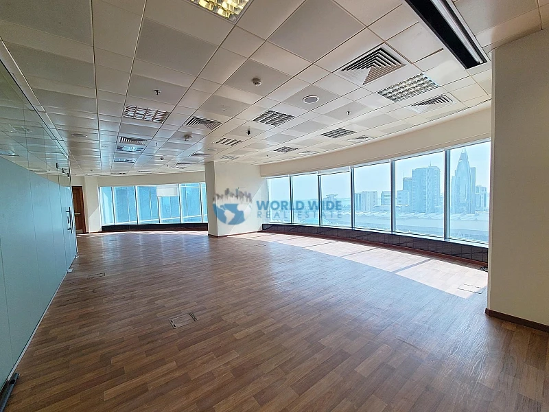 Fitted Spacious Full Office Floor - Bill Included