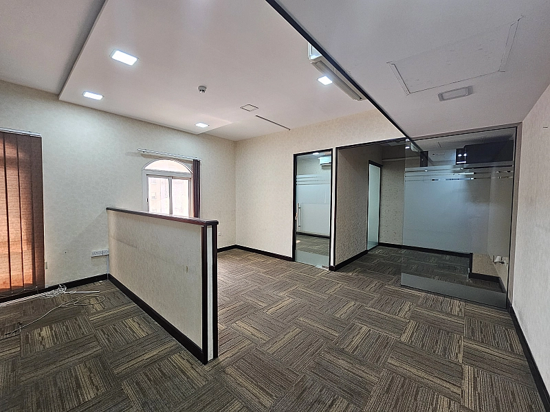 Ready To Move Office – Umm Ghuwailina- 72 Sqm