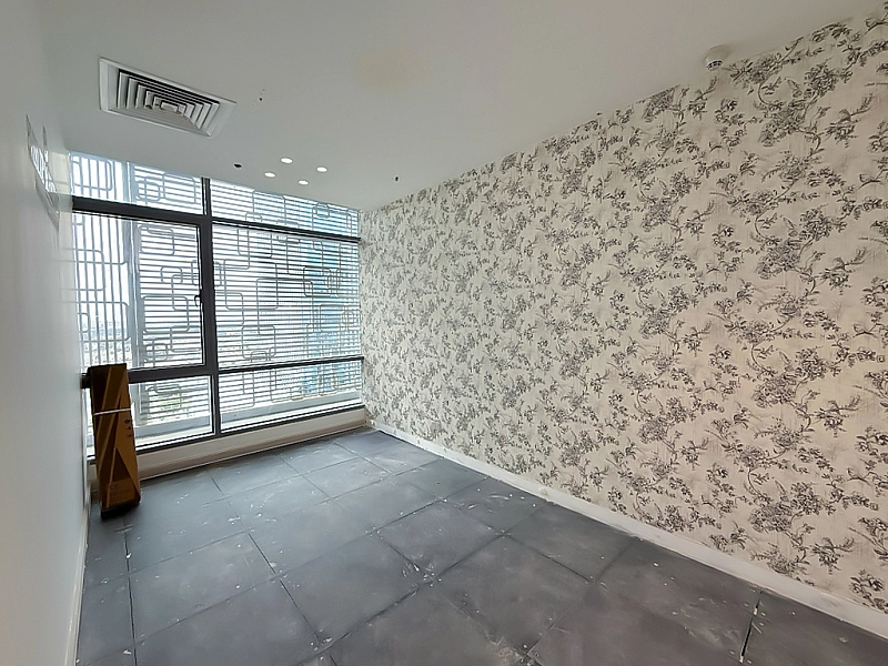 Fully Fitted office space available in marina