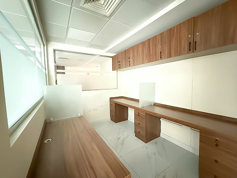 Prime 304 sqm Fully Fitted Office Space Available in Union Tower – Move-In Ready!