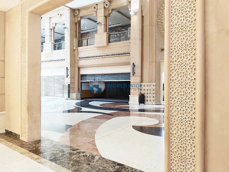 Prime 187 Sqm Restaurant/Café Space for Rent