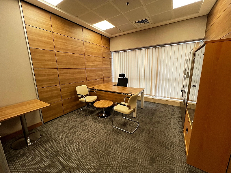  Prestige Full Floor Office – Fully Furnished | Lusail Marina