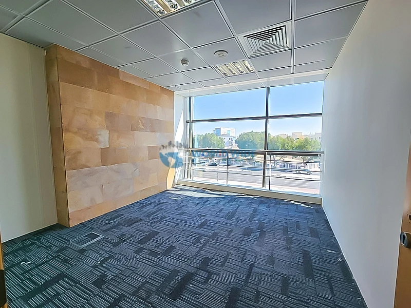Spacious 870 SQM Fitted Office for Rent in Fereej Bin Omran