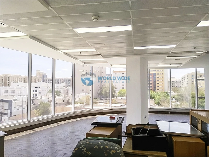  Flexible Office Space with 3 Units in Bin Mahmoud