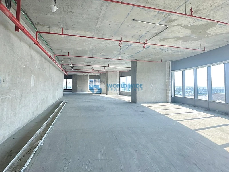 680 sqm office space in the Pearl Island available for rent