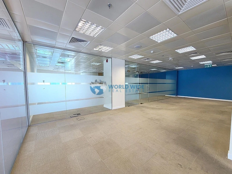 Fitted Spacious Full Office Floor - Bill Included